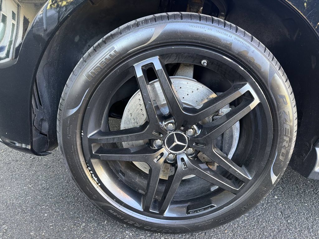 Used 2017 Mercedes-Benz GLE 43 AMG 4MATIC image 32