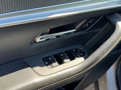 Used 2024 MAZDA CX-90 3.3 Turbo w/ Premium Package image 11