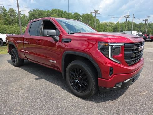 Used 2024 GMC Sierra 1500 Elevation AWD/4WD image 1