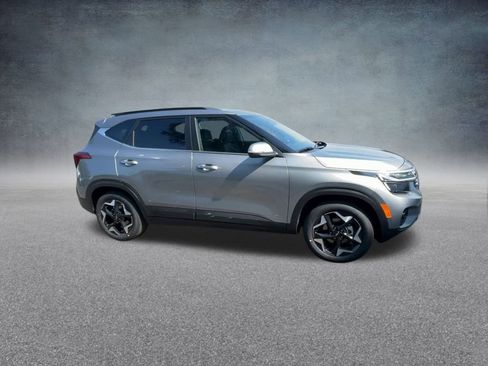 Used 2026 Kia Seltos EX image 26