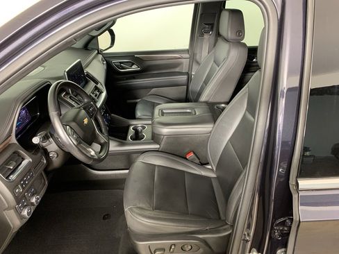 Used 2022 Chevrolet Tahoe LT w/ Luxury Package image 32