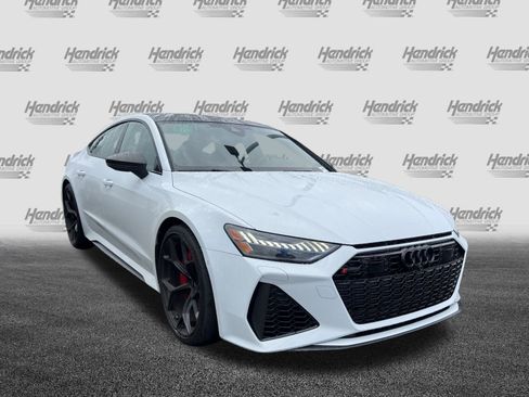 Used 2024 Audi RS 7 Performance image 2