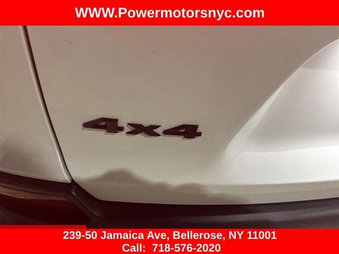 Used 2023 Jeep Cherokee Altitude Lux AWD/4WD image 22