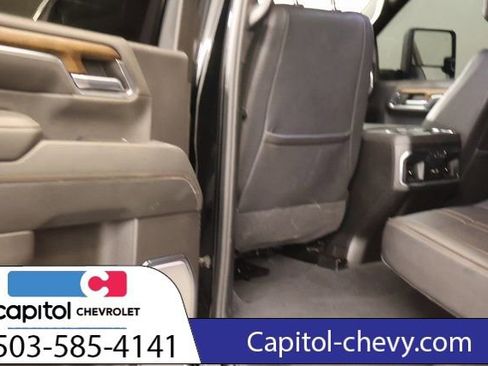 Used 2024 Chevrolet Silverado 3500 High Country w/ High Country Premium Package image 25