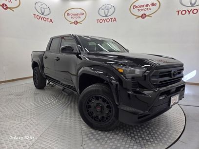 New 2025 Toyota Tacoma SR5