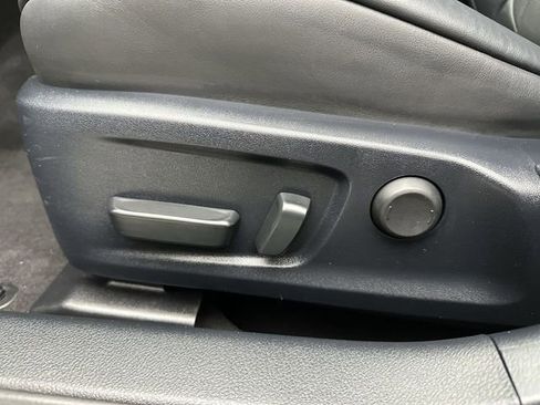 Used 2020 Lexus IS 300 F Sport w/ F Sport Package image 12