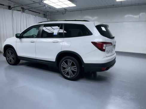 Used 2022 Honda Pilot Sport image 6