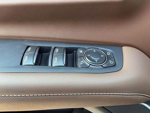 New 2025 Chevrolet Tahoe High Country w/ Sun And Tow Package image 18