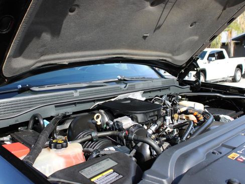 Used 2015 GMC Sierra 3500 Denali w/ Duramax Plus Package image 15