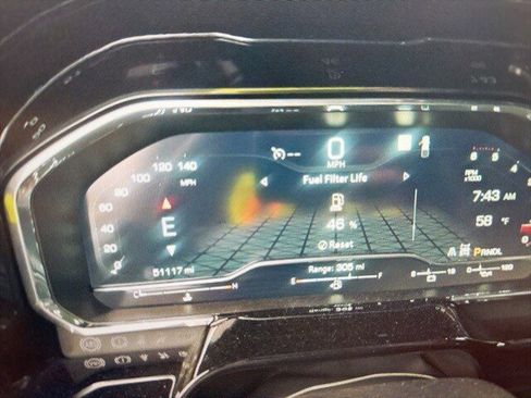 Used 2022 GMC Sierra 1500 SLT image 5