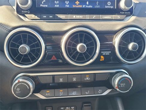 Used 2024 Nissan Sentra SV image 24