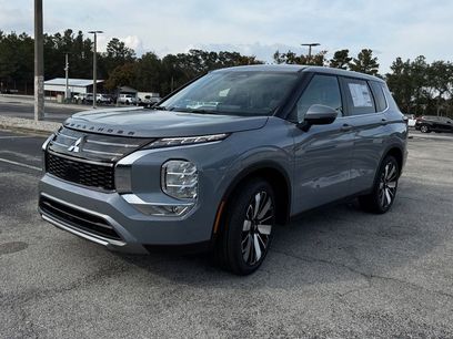 New 2026 Mitsubishi Outlander SE