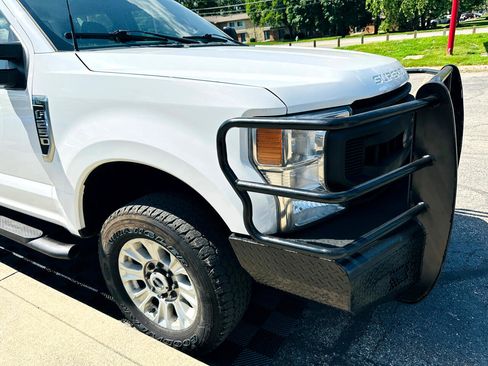 Used 2021 Ford F250 XL w/ Power Equipment Group image 11