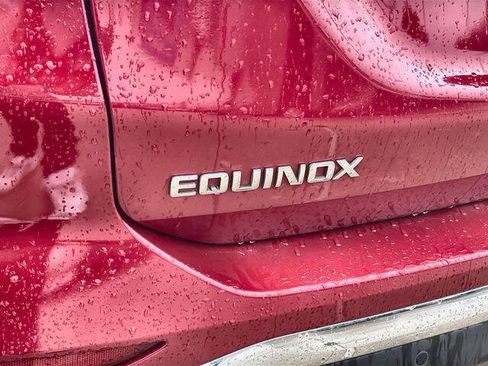 Used 2020 Chevrolet Equinox LT FWD image 31