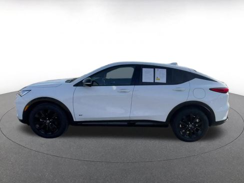 Used 2025 Buick Envista Sport Touring image 9