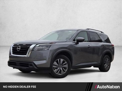 Used 2025 Nissan Pathfinder SV AWD/4WD image 1