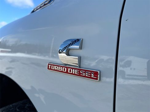 Used 2024 RAM 3500 Tradesman w/ Chrome Appearance Group image 51