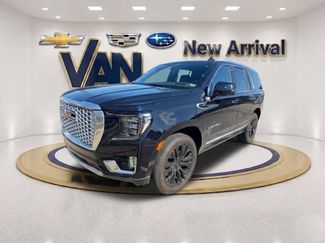 Used 2023 GMC Yukon Denali w/ Denali Reserve Package AWD/4WD video 1