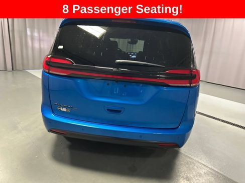 New 2026 Chrysler Pacifica Select w/ S Appearance Package FWD image 6
