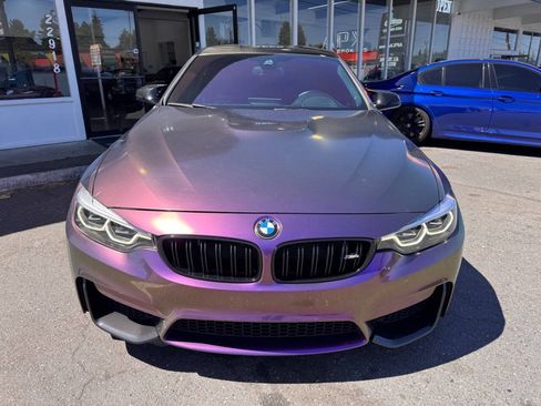 Used 2018 BMW M4 Coupe w/ Competition Package RWD image 12