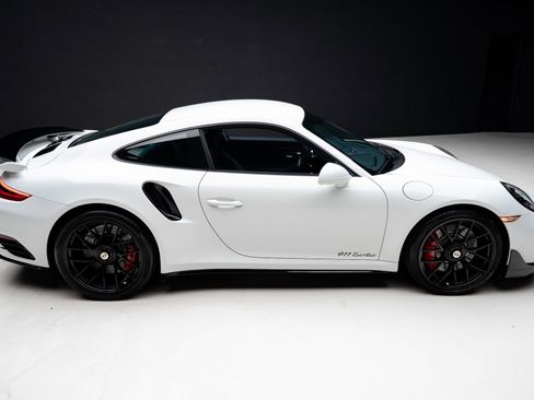 Used 2017 Porsche 911 Turbo AWD/4WD image 36