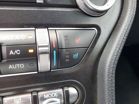 Used 2019 Ford Mustang GT Premium w/ Equipment Group 401A image 26