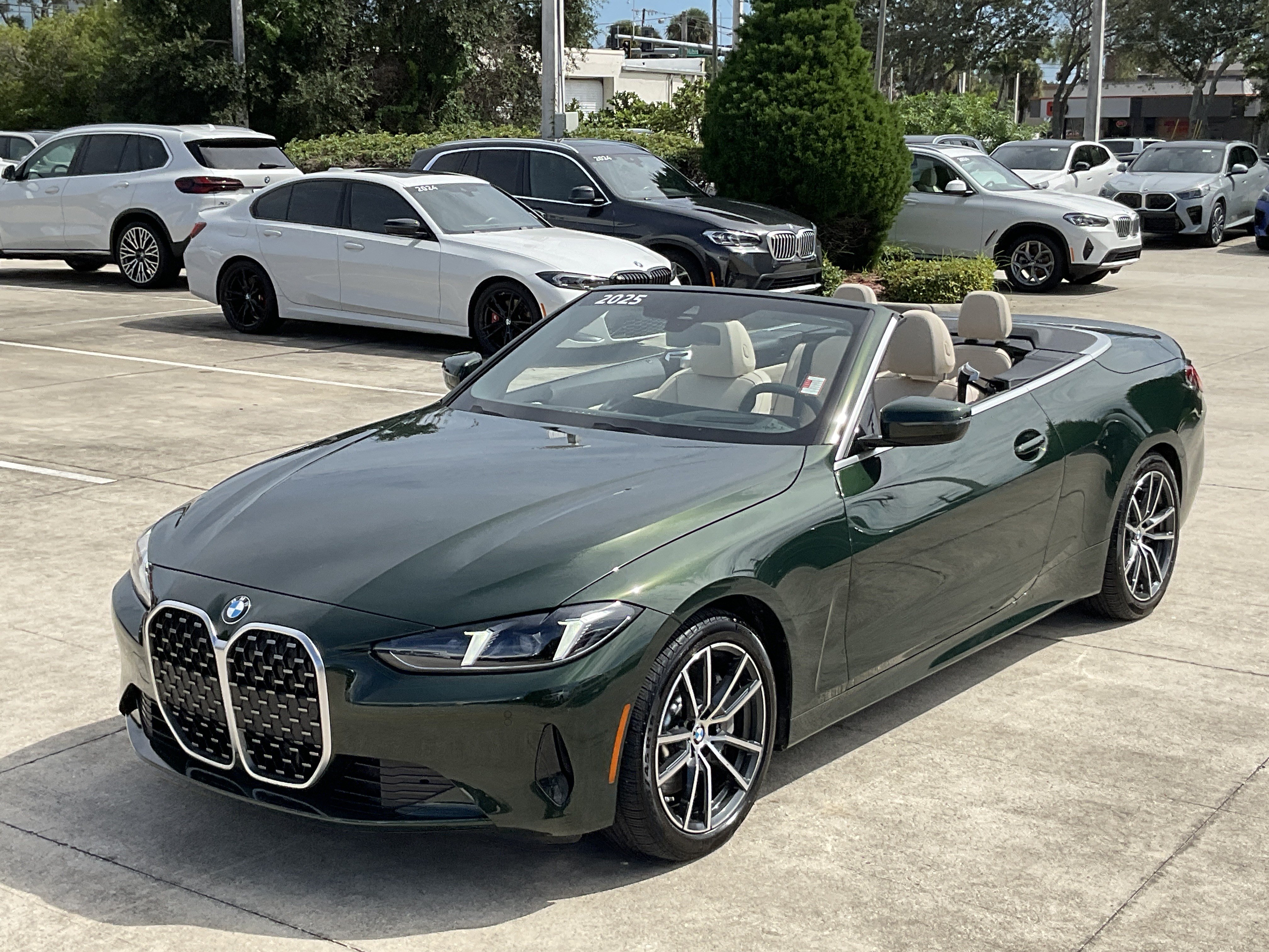 Certified 2025 BMW 430i xDrive Convertible w/ Premium Package AWD/4WD image 9
