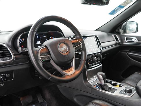 Used 2019 Jeep Grand Cherokee Limited w/ Luxury Group II AWD/4WD image 24