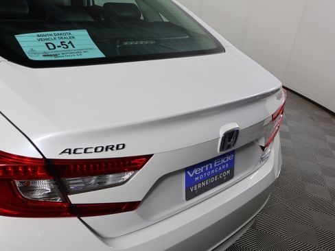 Certified 2022 Honda Accord Touring image 15