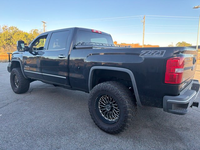 Used 2015 GMC Sierra 2500 SLT w/ Duramax Plus Package AWD/4WD image 7