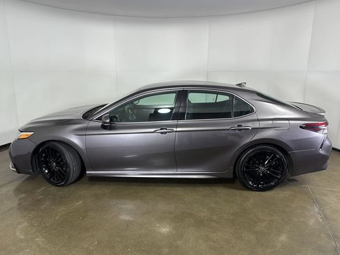 Used 2024 Toyota Camry XSE FWD image 13