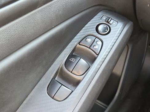 Certified 2025 Nissan Altima 2.5 SV image 24