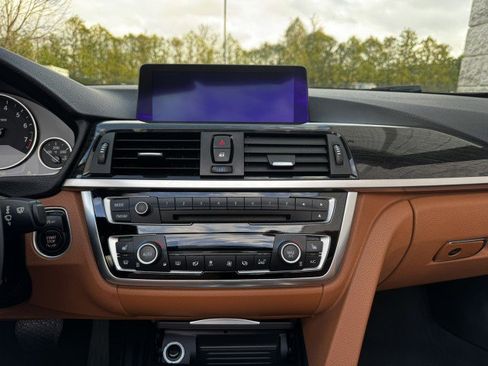 Used 2014 BMW 428i Convertible image 25