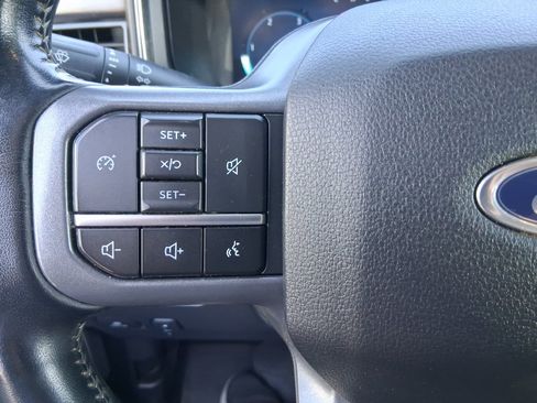 Used 2023 Ford F350 Lariat w/ Sport Appearance Package image 14