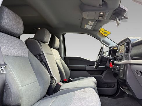 Used 2023 Ford F150 XLT image 7