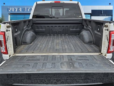 Used 2022 Ford F150 Lariat image 7