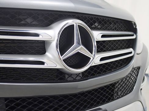 Used 2018 Mercedes-Benz GLE 350 4MATIC w/ Premium 2 Package image 9