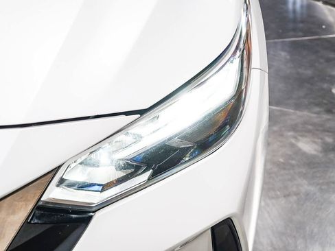 Used 2021 Nissan Sentra SR image 9