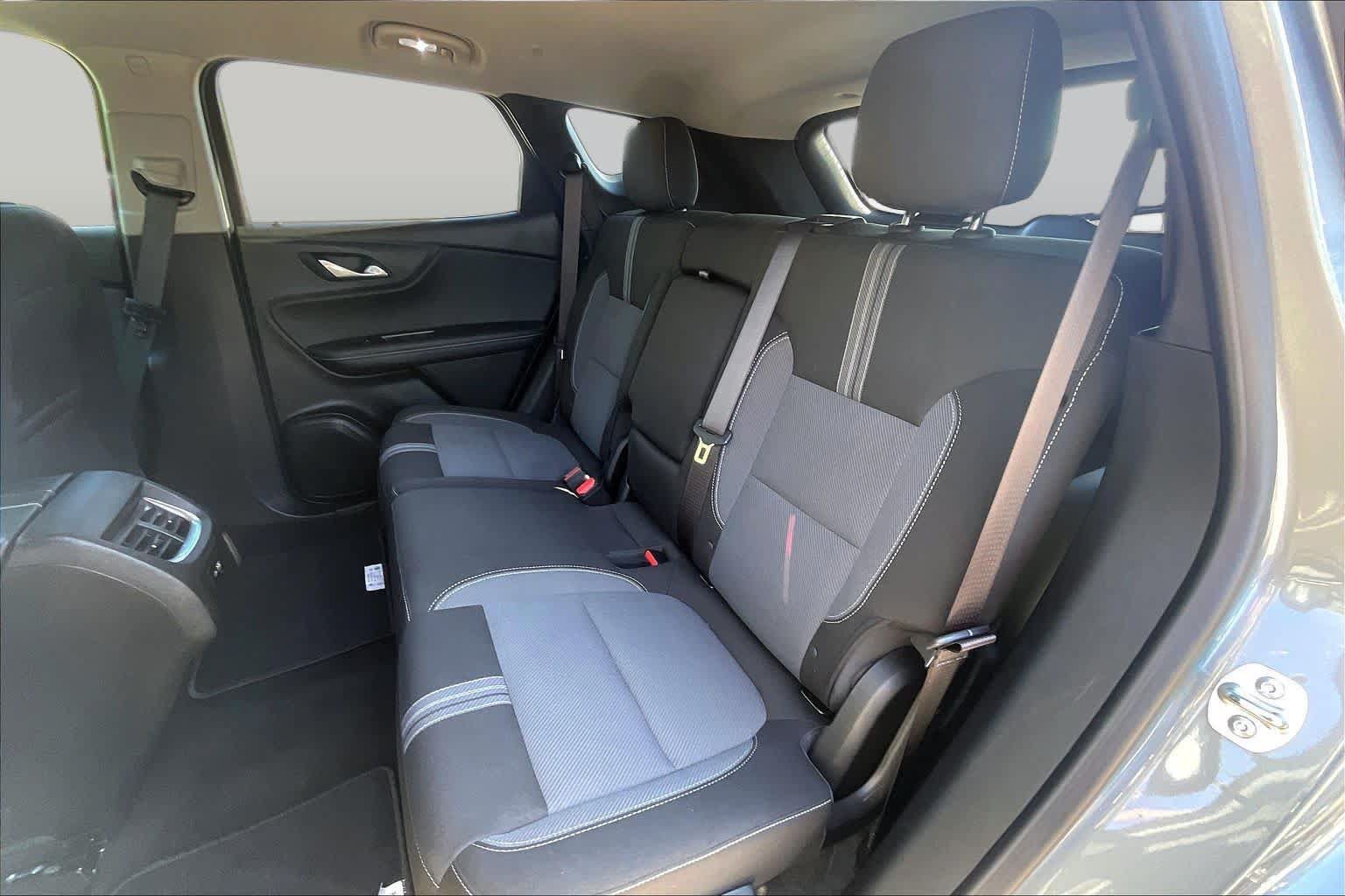 Used 2026 Chevrolet Blazer LT FWD image 20