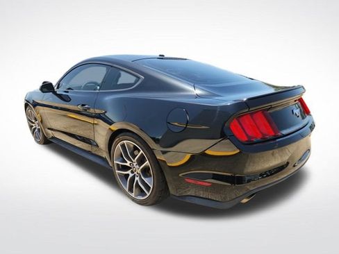 Used 2015 Ford Mustang Premium RWD image 6