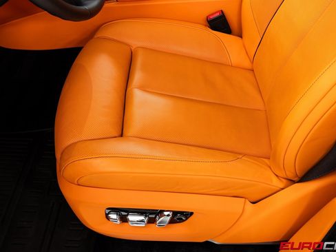 Used 2022 Rolls-Royce Cullinan image 41