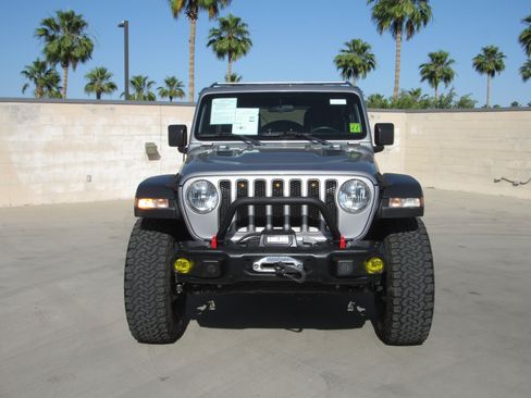 Used 2019 Jeep Wrangler Unlimited Rubicon w/ Cold Weather Group AWD/4WD image 3