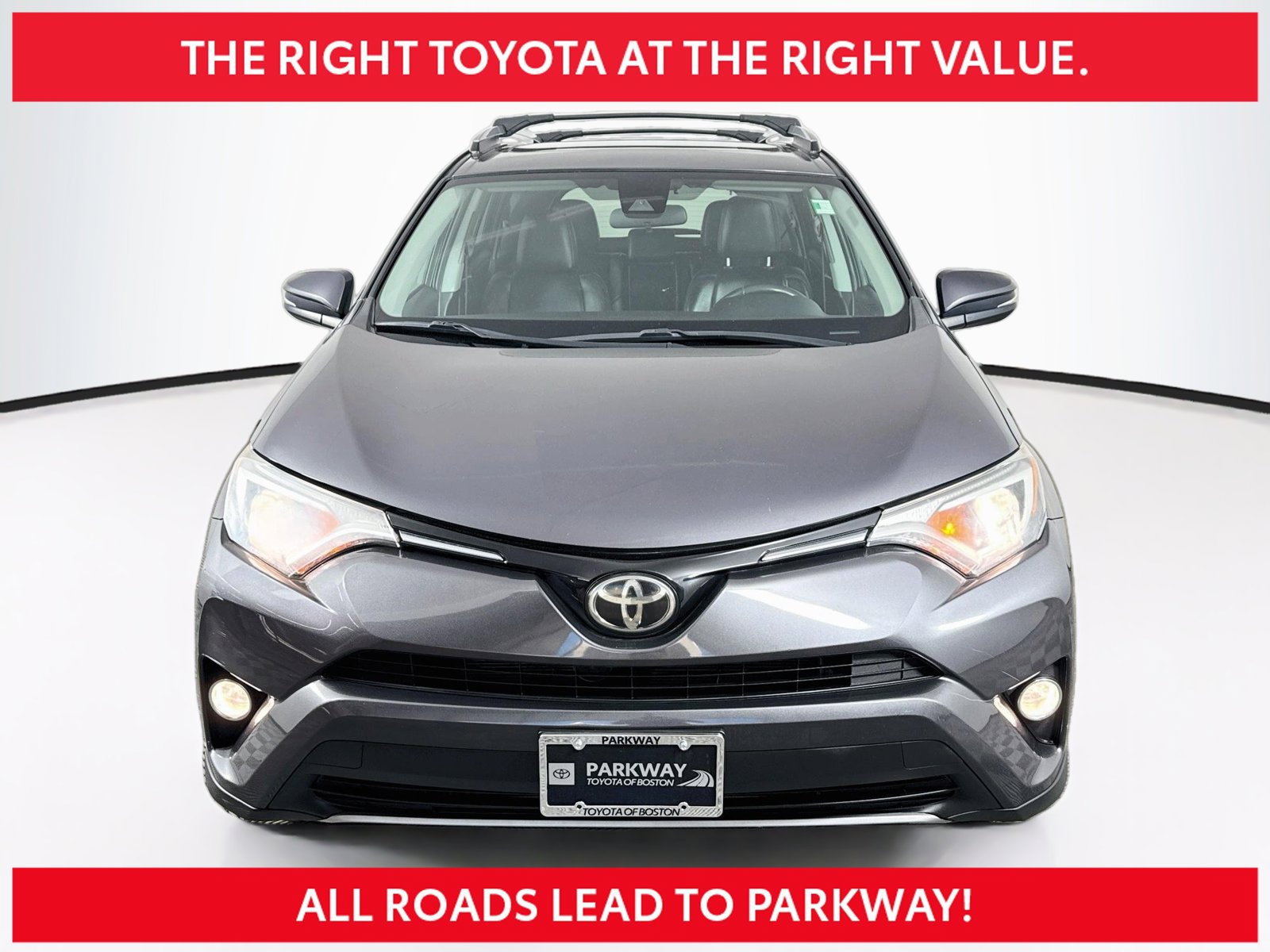 Used 2017 Toyota RAV4 XLE AWD/4WD image 1