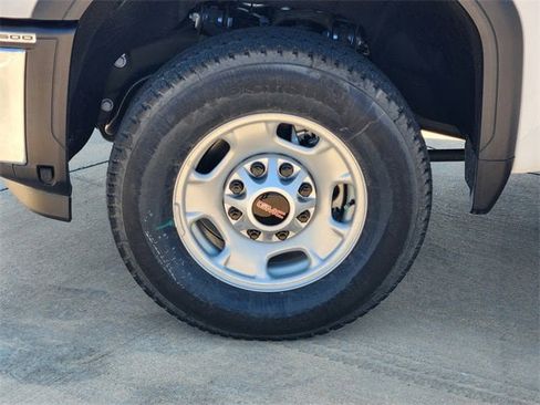 New 2024 GMC Sierra 2500 Pro w/ Convenience Package image 8