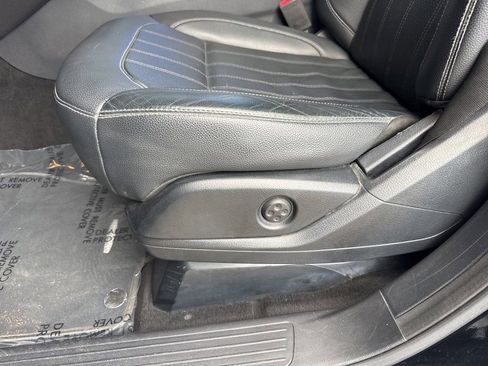 Used 2018 Mercedes-Benz GLE 350 image 36