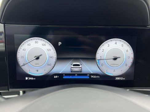 Used 2022 Hyundai Elantra Limited image 28