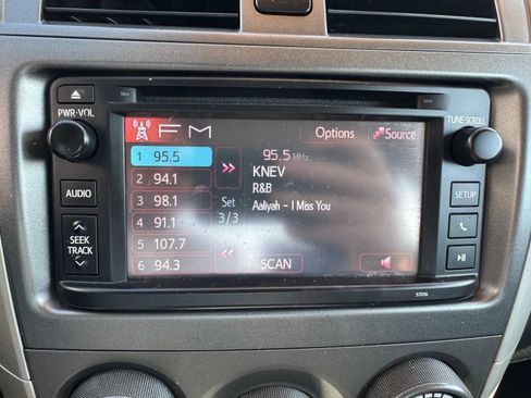 Used 2013 Toyota Corolla S FWD image 18