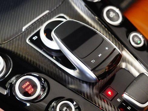 Certified 2018 Mercedes-Benz AMG GT C image 30
