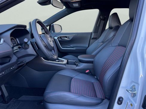 Certified 2025 Toyota RAV4 XSE image 15