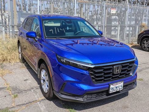 Used 2025 Honda CR-V LX image 2